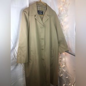 HALSTON by Misty Harbor | Women’s Tan Trench Coat
